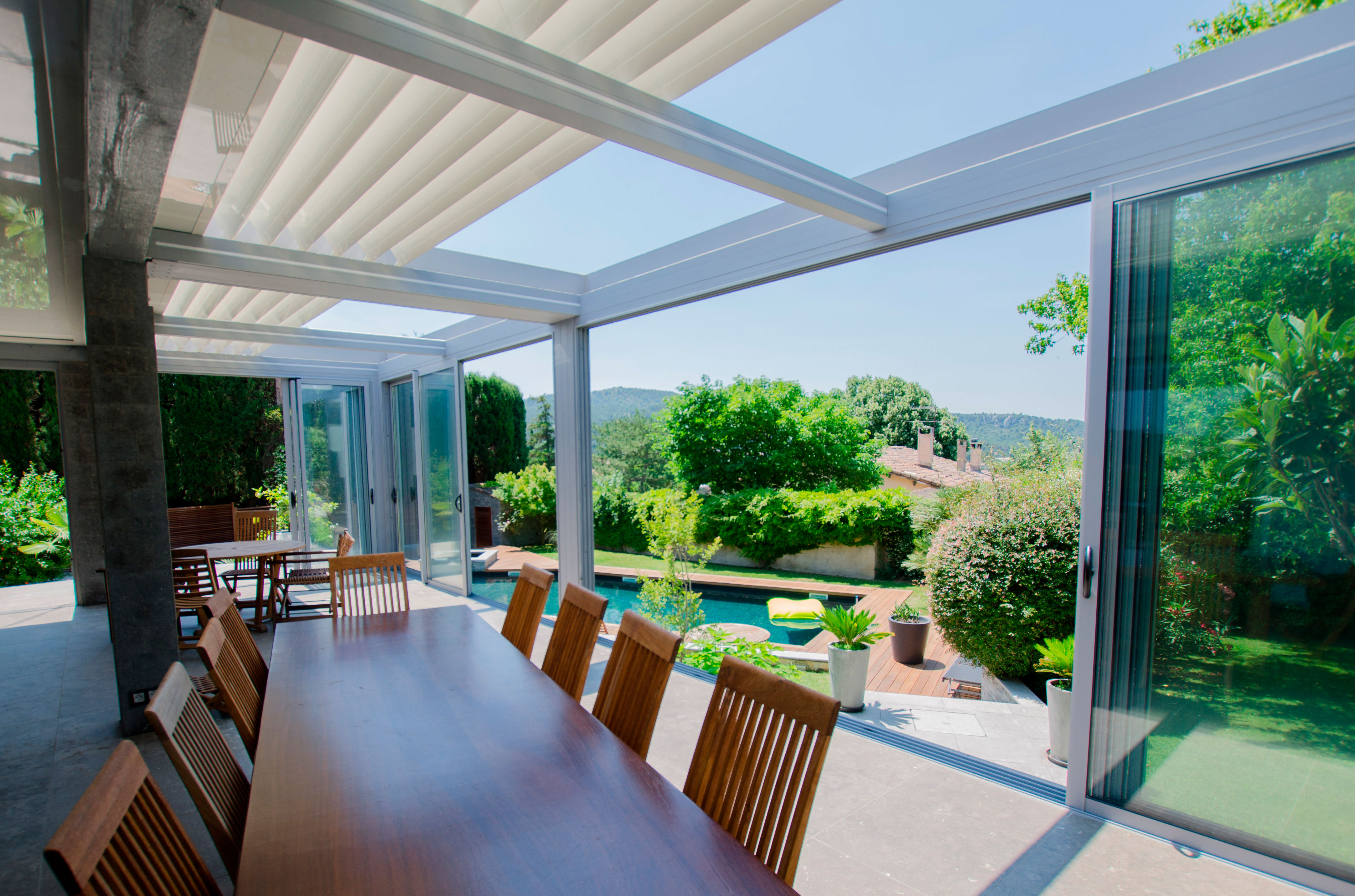 Pergola dans une véranda